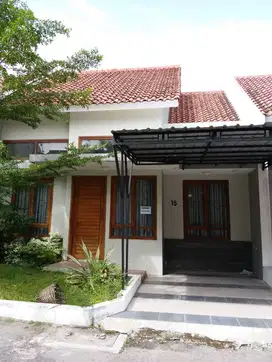 Rumah di kontrakan Permata Village Dealova