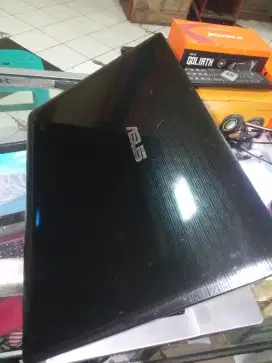 Asus core i7 ram 6gb ssd 128gb 14inchi