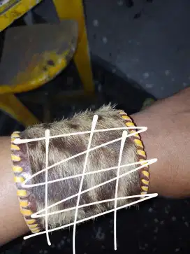 GELANG AKSESORIS ETNIK