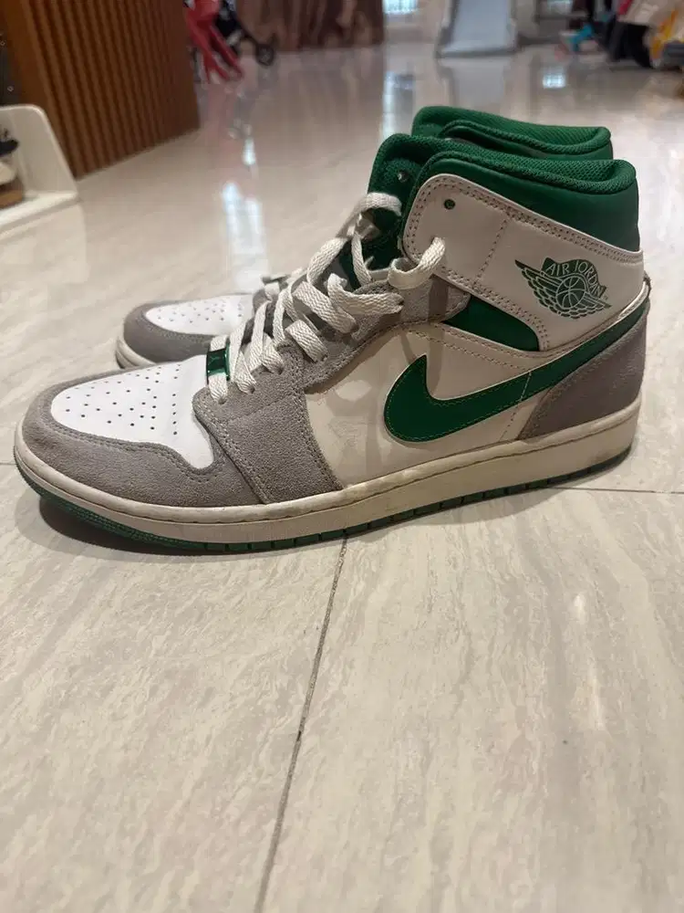 SEPATU AIR JORDAN ORIGINAL HIJAU SIZE 44.5