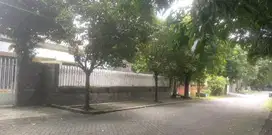 Dijual Rumah Luas Lokasi Strategis Ketintang Wiyata Surabaya