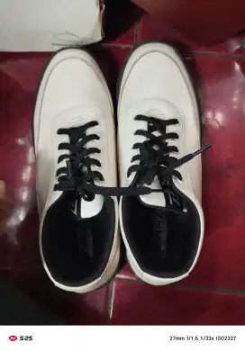 Sepatu fashion merek narzo