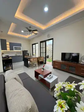 Di jual cepat rumah bagus fullfurnished kolam renang