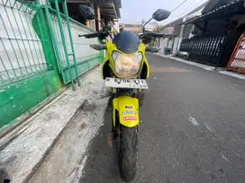 Motor Yamaha Vixion 2013 Kuning Mulus