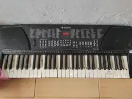 Keyboard Hitam.