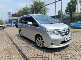 [OLX Mobbi] Nissan Serena Hitam 2.0 Highway Star Bensin-AT 2016 KMY