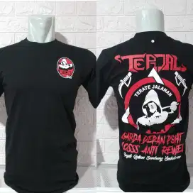 Kaos Terjal Terate jalanan