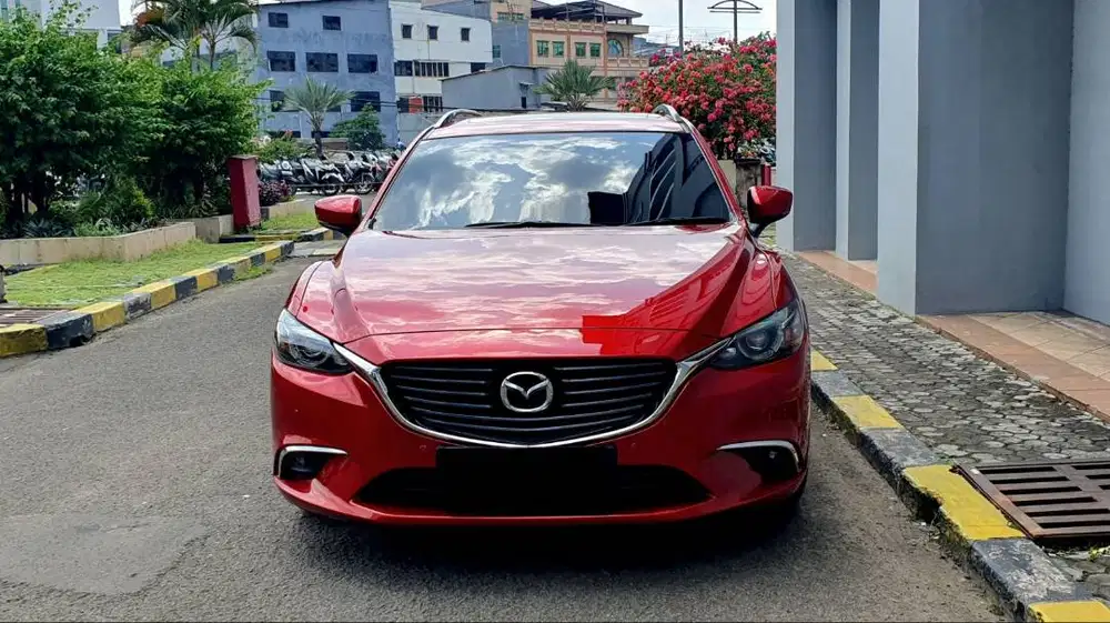 Mazda 6 Estate Elite 2.5L Wagon AT Merah 2018 Low KM 35RB Record