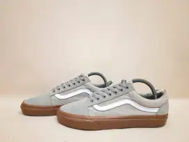 Vans Old Skool Laurel Oak Gum size 42 not adidas converse