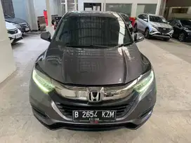 Honda HR-V E SE 1.5  AT 2021 Abu-abu Premium Condition - B2654KZM
