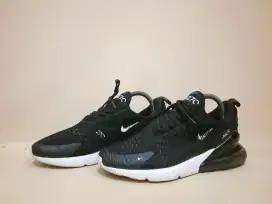 Nike Airmax 270 Wmn Original size 40,5 not adidas converse