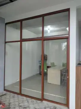 Spesialis tukang kaca bisa bongkar/pasang