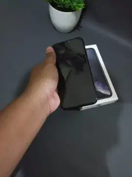 IPHONE XR 64GB ex IBOX 3.6jt nego!!!