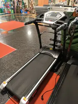 Treadmill elektrik jumbo 3fungsi bisa nanjak