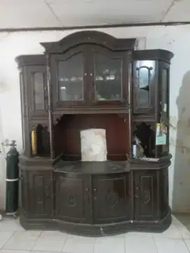 Jual lemari bufet semi jati free 1 lemari pajangan