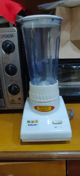 Blender Miyako Mesin Rusak
