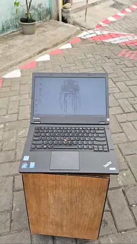 Lenovo Thinkpad T440P Core i5-4300U Haswell Gen 4 Ram 8Gb SSD 256Gb