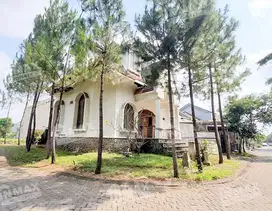 Jual Rumah Etnik Pojok Murah 2lt Araya Mlg Terawat Siap Nego