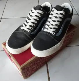 Sepatu Sneakers Vans Old Sport Pop Black Ink