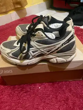ASICS GEL GT-2160 SIZE 36