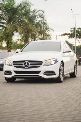 Nyaman! Mercedes Benz C200 Avantgarde 2015 W205 Bmw 320i 330i