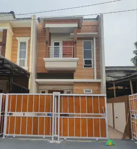 Dijual Murah butuh uang Rumah 2lantai siap huni Citra Raya