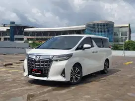 Toyota Alphard 2.5 G AT 2018