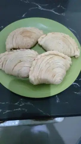 Kue curripuff/karipap