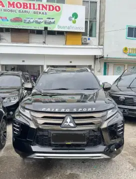 Pajero Dakar 4x2 AT 2022 hitam istimewa dp 75 jt