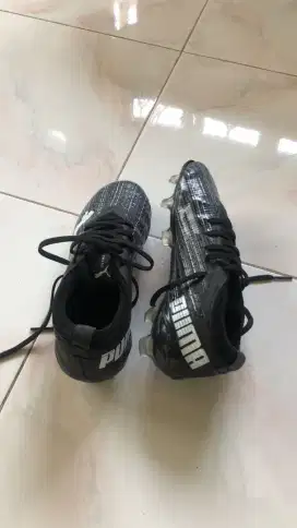 Sepatu puma baru 3 kali pakai