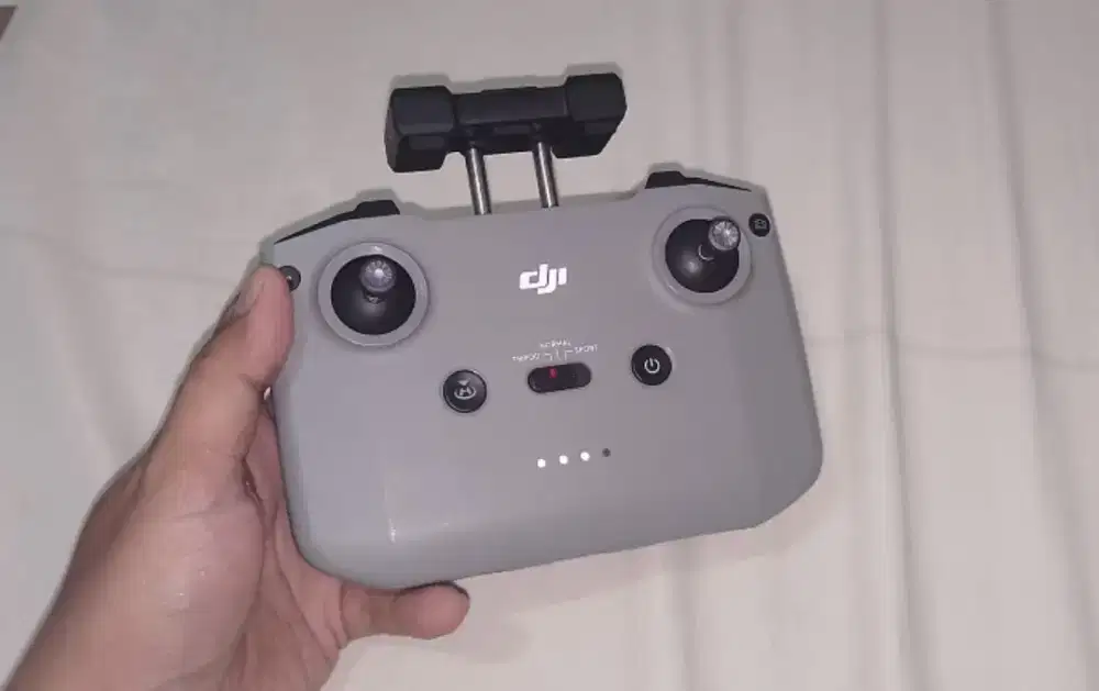 Remote drone dji rc231