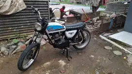 Honda CB 100 tahun 1976