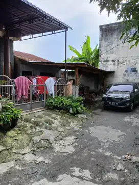 Jual Tanah+bangunan dekat Kampus USU