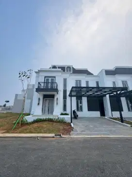 Sewa Rumah Attic 2 Lt New Brand Cluster Jasmia Summarecon Crown Bekasi