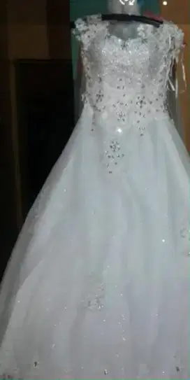Dress wedding bekas 1x pakai