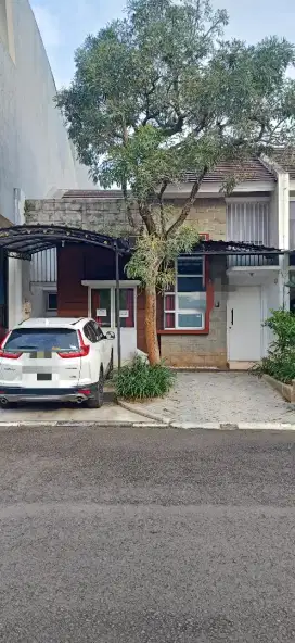 Rumah Dekat Akses Toll di Cluster Aquatic Garden Grand Wisata Bekasi