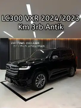 Toyota Land Cruiser LC300 VXR 2023 LC 300 Hitam B2849SJK Km3rb