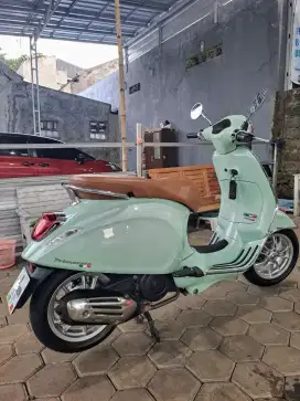 VESPA PRIMAVERA 150 ABS NEW LIKE