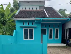 Rumah Dekat Pintu Tol Bandarkedungmulyo