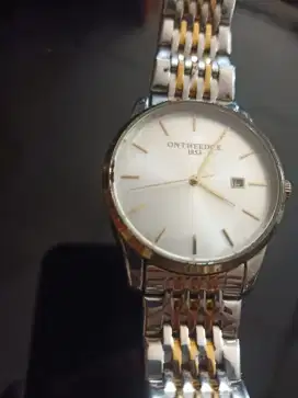 Jam tangan pria
