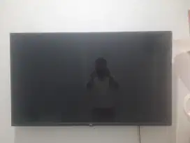 LG Smart Tv 50 kondisi mulus dan siap pakai