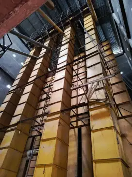Mesin dryer jagung.
