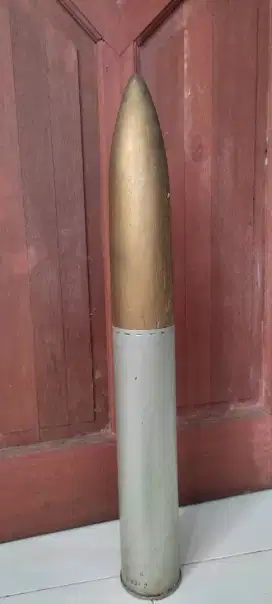 Selongsong peluru tank (kerajinan)