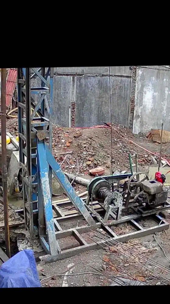 Bor pile strous pile