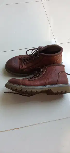 Sepatu Eiger Coupe 1989 uk 39