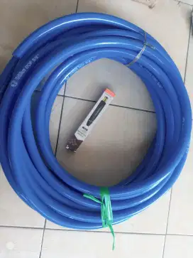 Selang air triliun doff 5/8 dan semprotan air