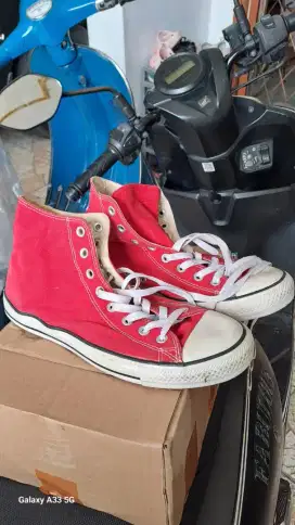 Sepatu Converse