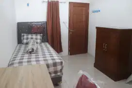 DISEWAKAN  KOST PEREMPUAN  KOMP TIMAH KELAPA DUA DEPOK