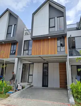 Dijual Cepat Rumah cantik di perumahan kota wisata Cibubur