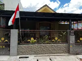 Dijual Rumah Komp Kemcana Damai sako